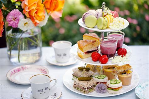 lushingtons|Afternoon tea and a browse!